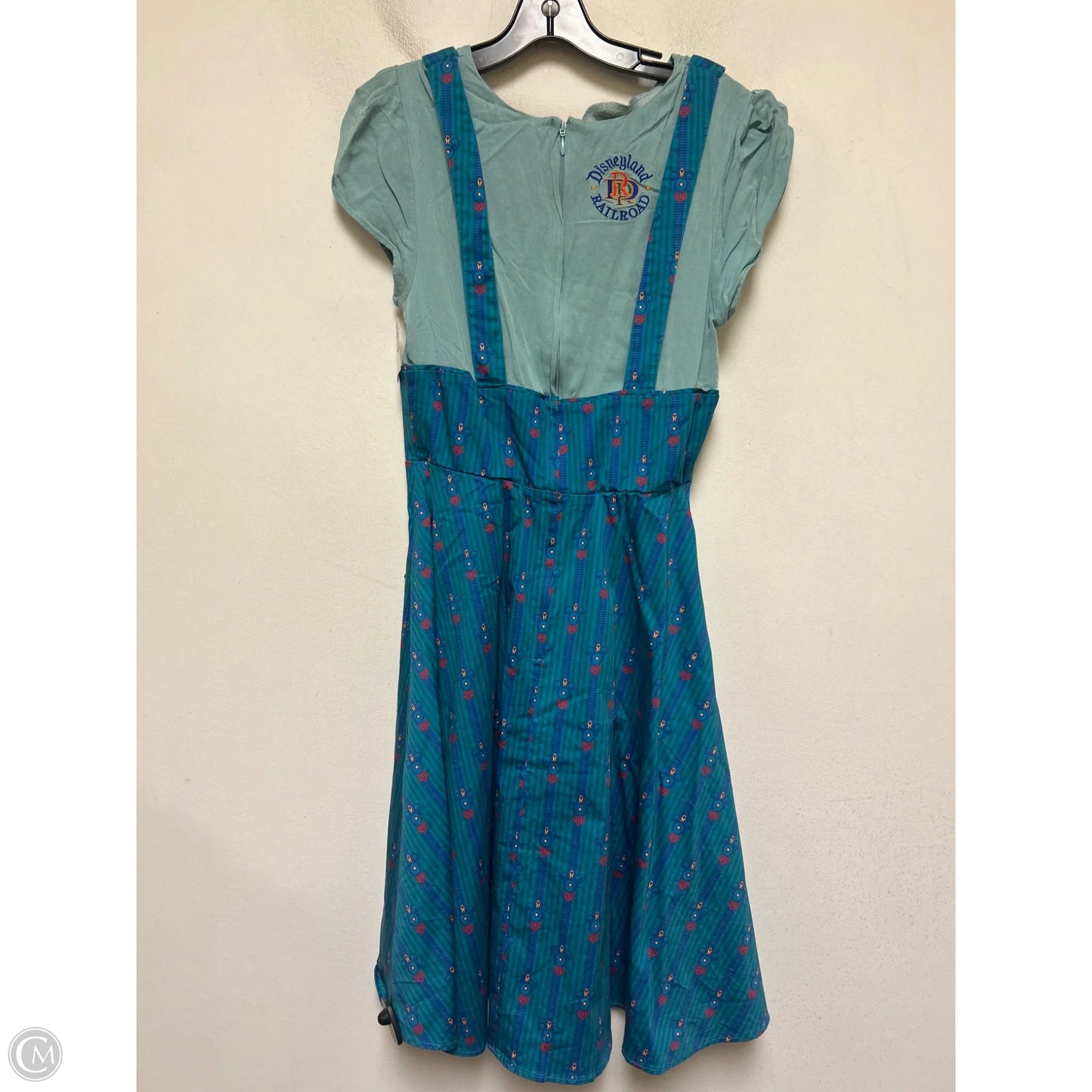 Dress Casual Short By Clothes Mentor In Blue & Green, Size: M