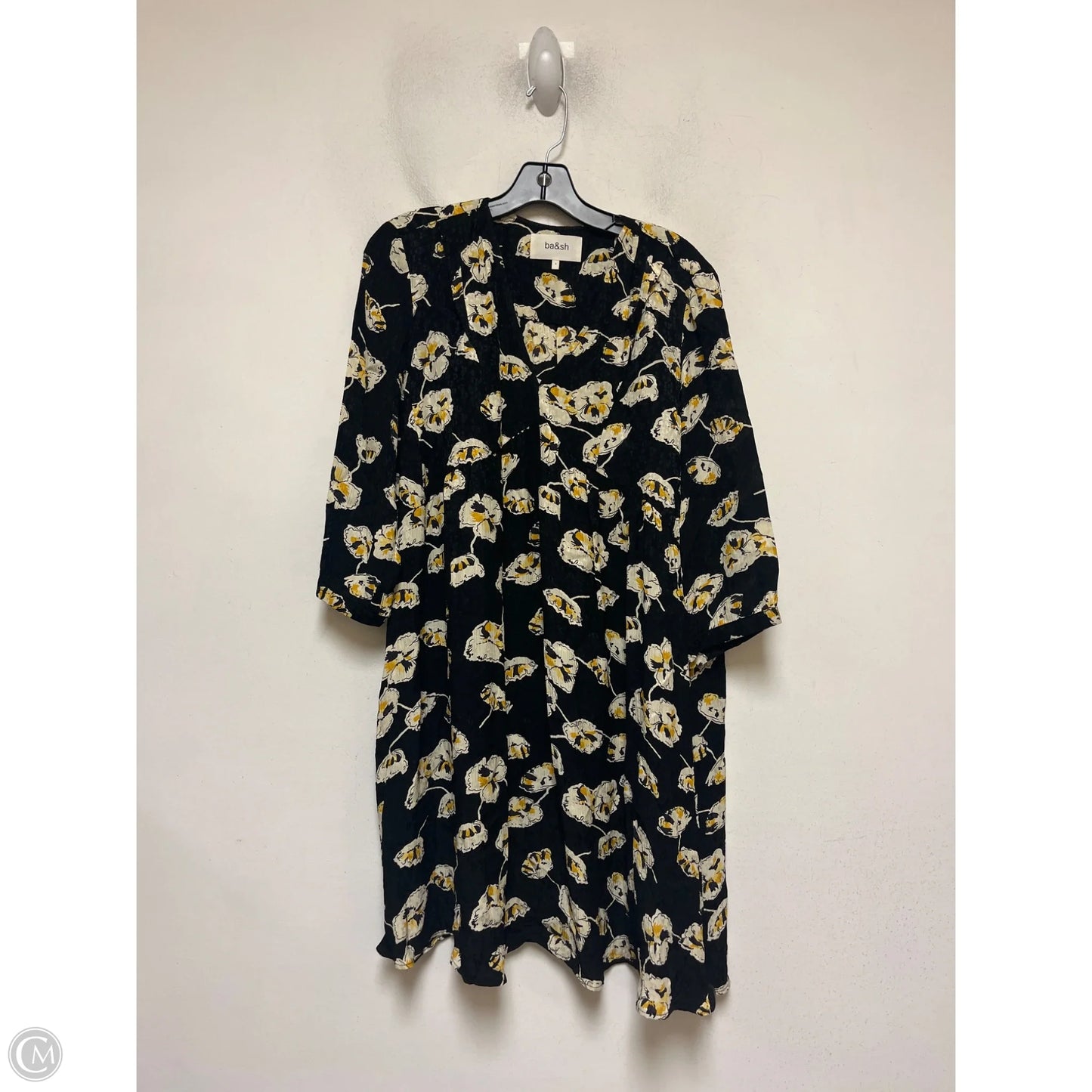 Dress Casual Short By Clothes Mentor In Black & Yellow, Size: L