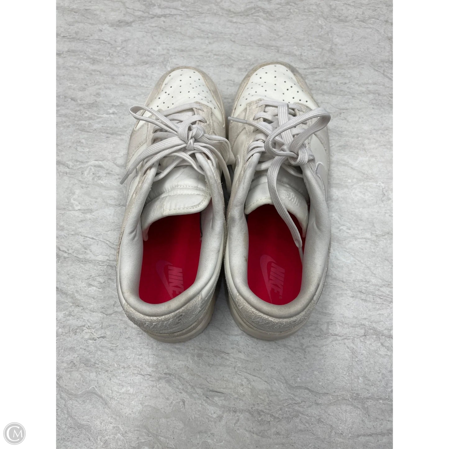 Shoes Sneakers By Nike In Cream & Tan, Size: 10
