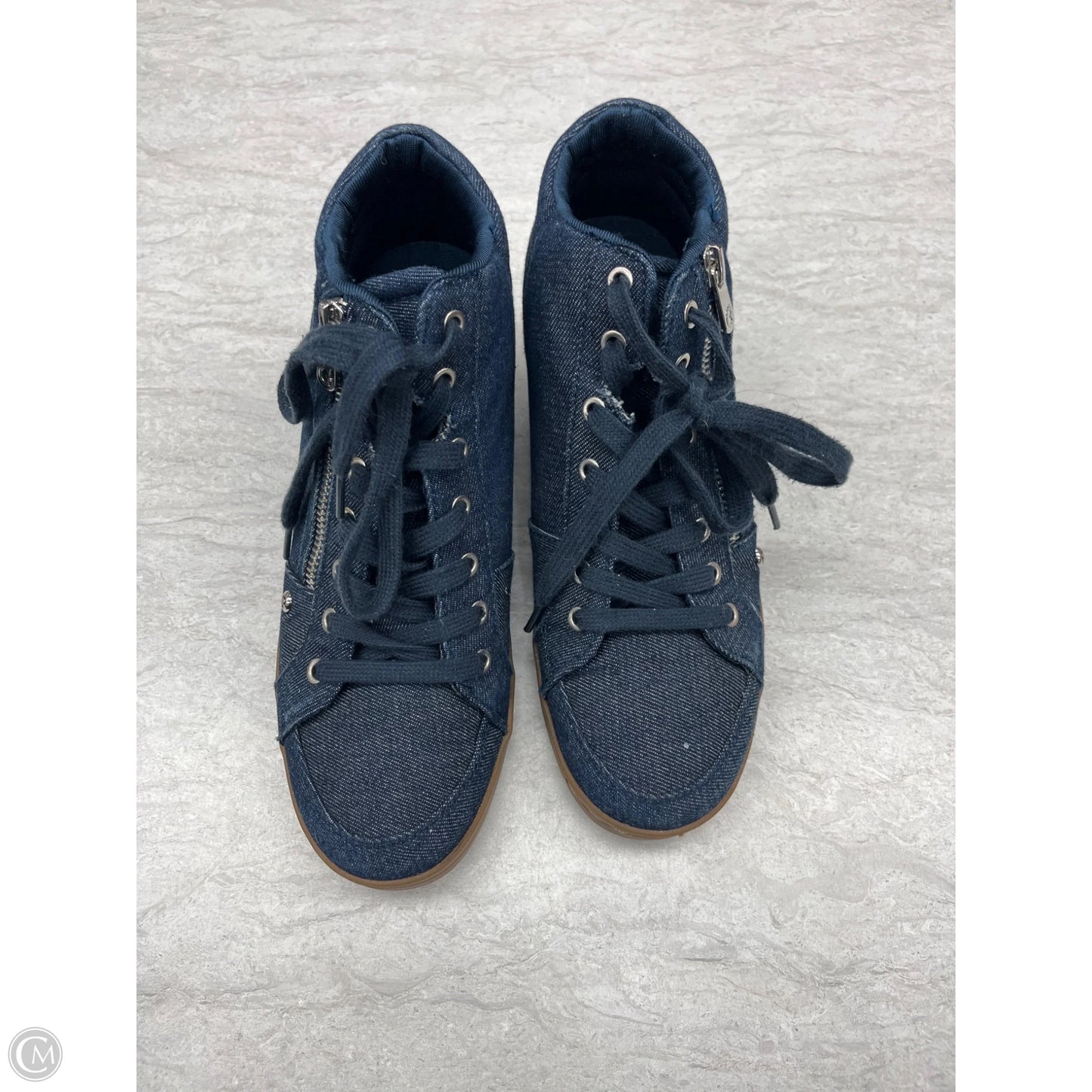 Shoes Sneakers By Guess In Blue Denim, Size: 8.5