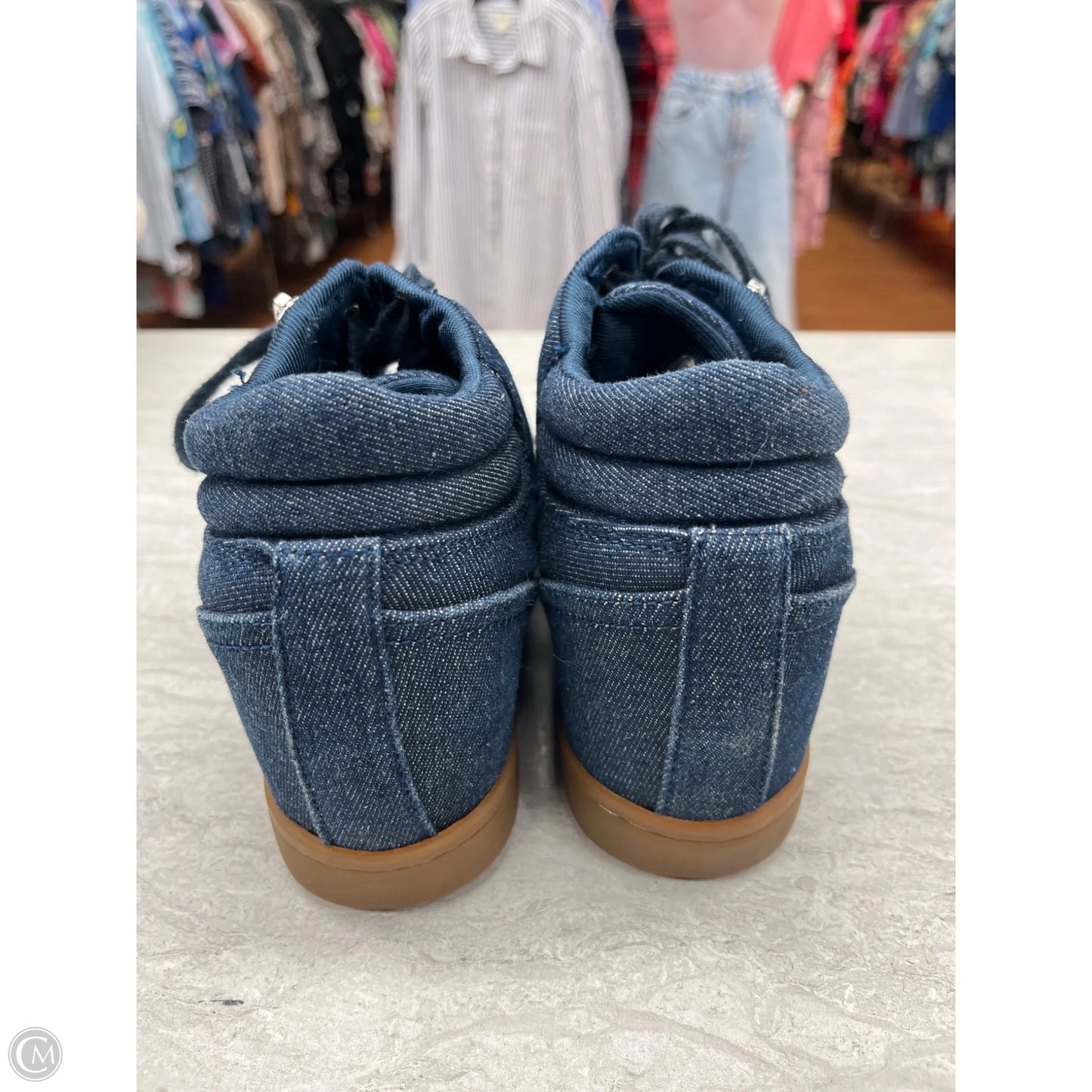 Shoes Sneakers By Guess In Blue Denim, Size: 8.5