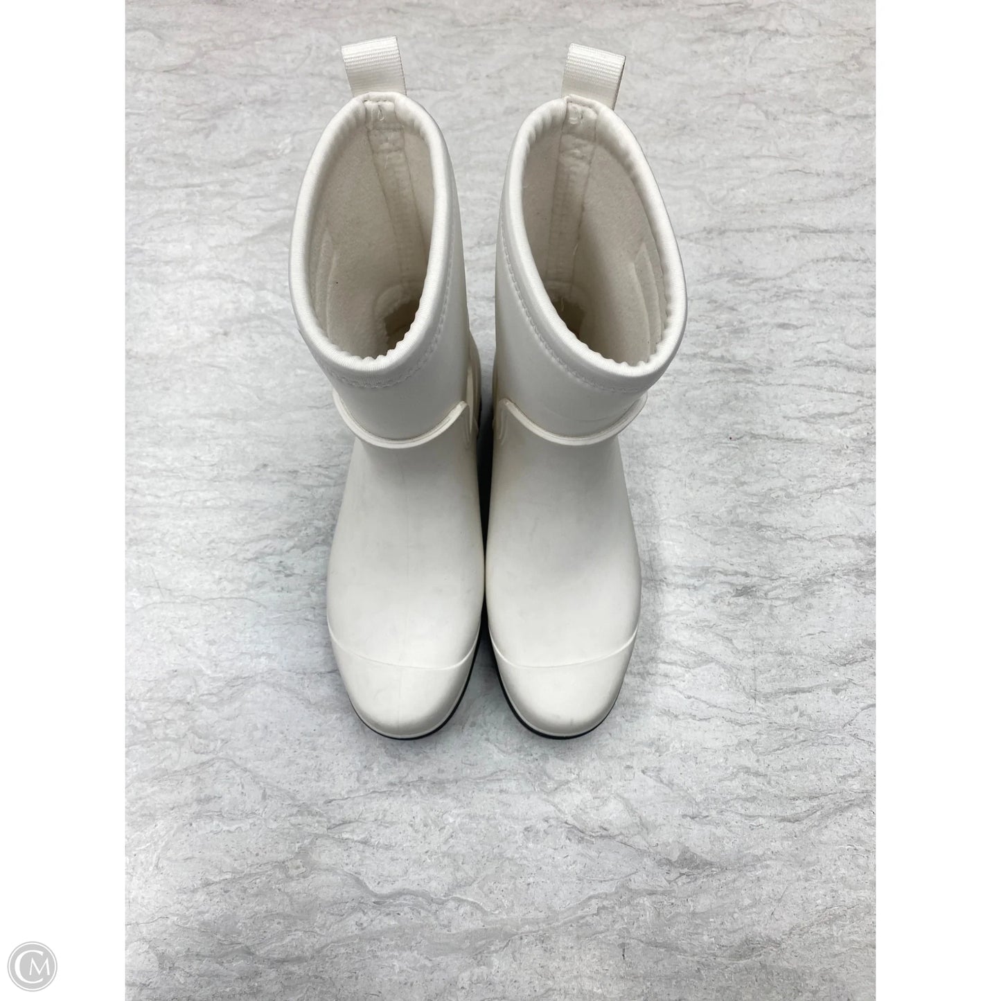 Boots Designer By Ugg In White, Size: 6