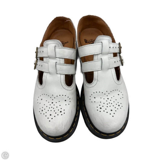 Shoes Flats By Dr Martens In White, Size: 7