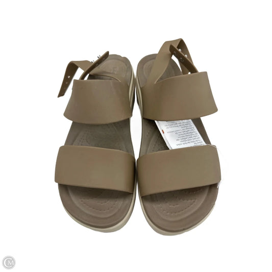 Sandals Heels Platform By Crocs In Taupe, Size: 9
