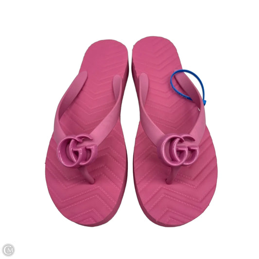 Sandals Luxury Designer By Gucci In Pink, Size: 9