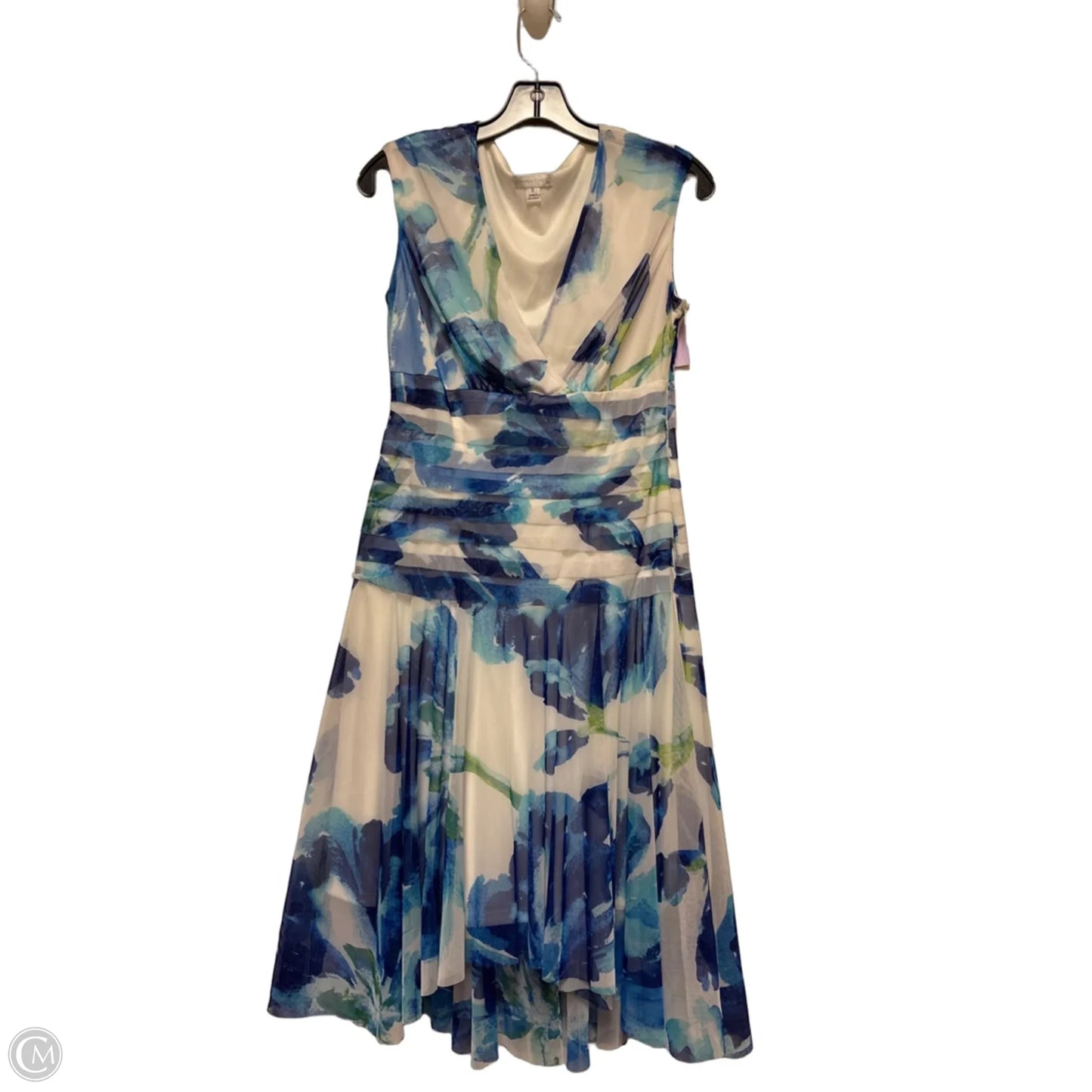 Dress Casual Short By London Times In Blue & White, Size: S