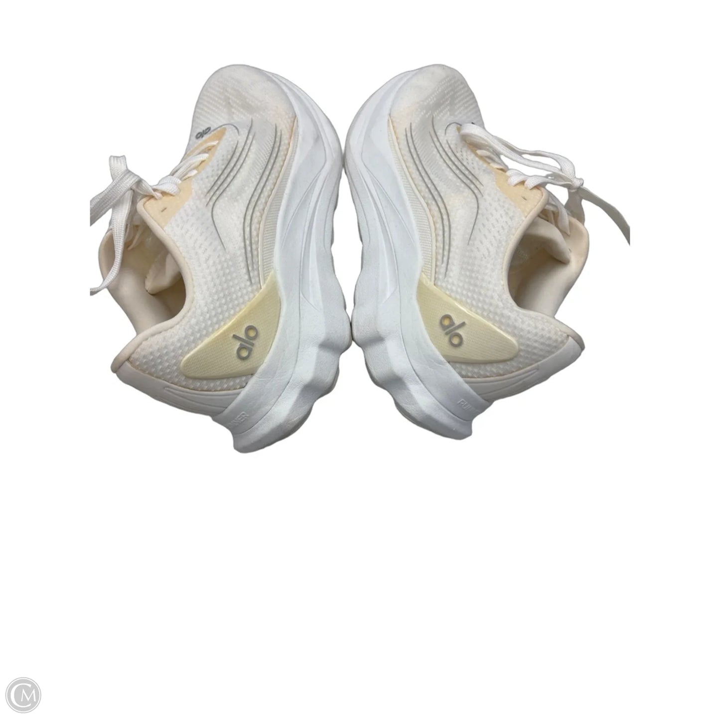 Shoes Athletic By Alo In White, Size: 8