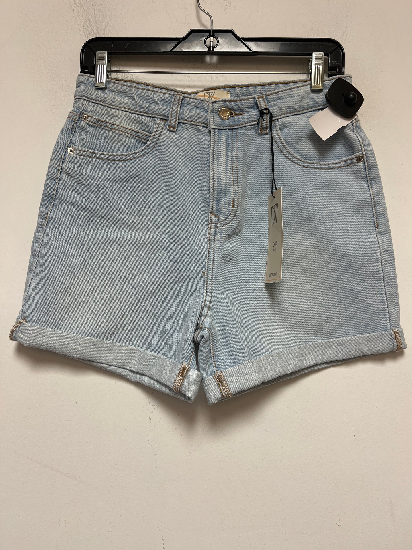 Blue Denim Shorts Clothes Mentor, Size 6