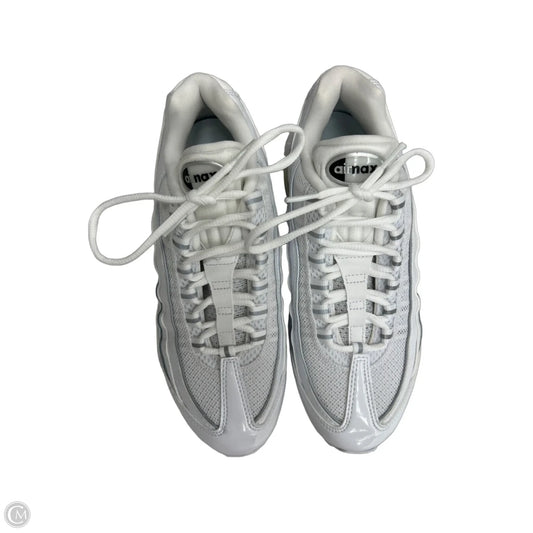 Shoes Sneakers By Nike In White, Size: 8