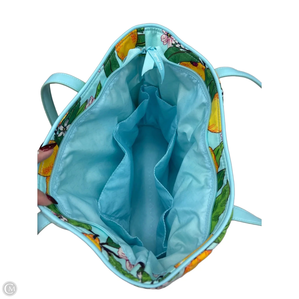 Handbag By Vera Bradley, Size: Medium