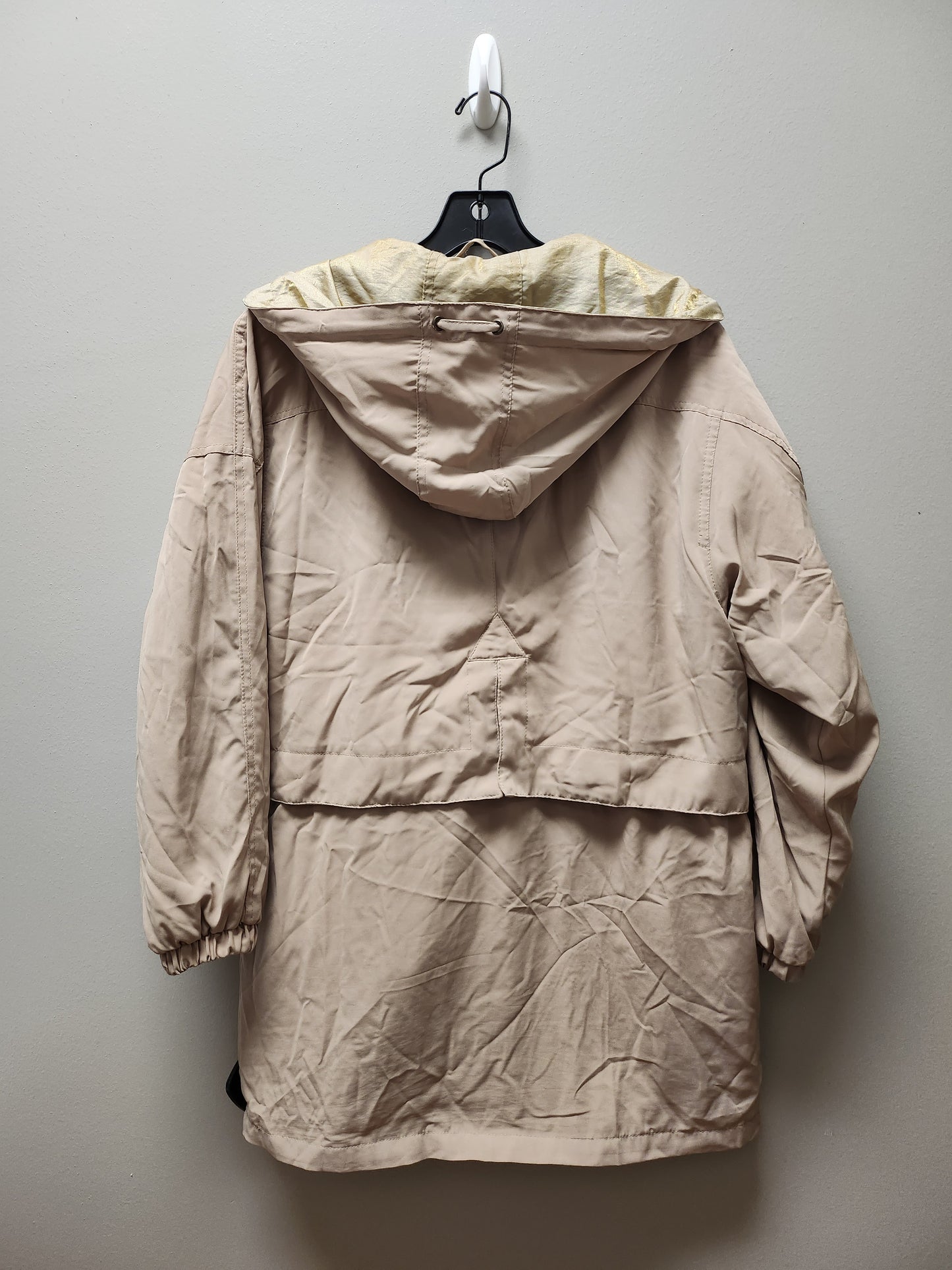 Jacket Windbreaker By Clothes Mentor In Tan, Size: S