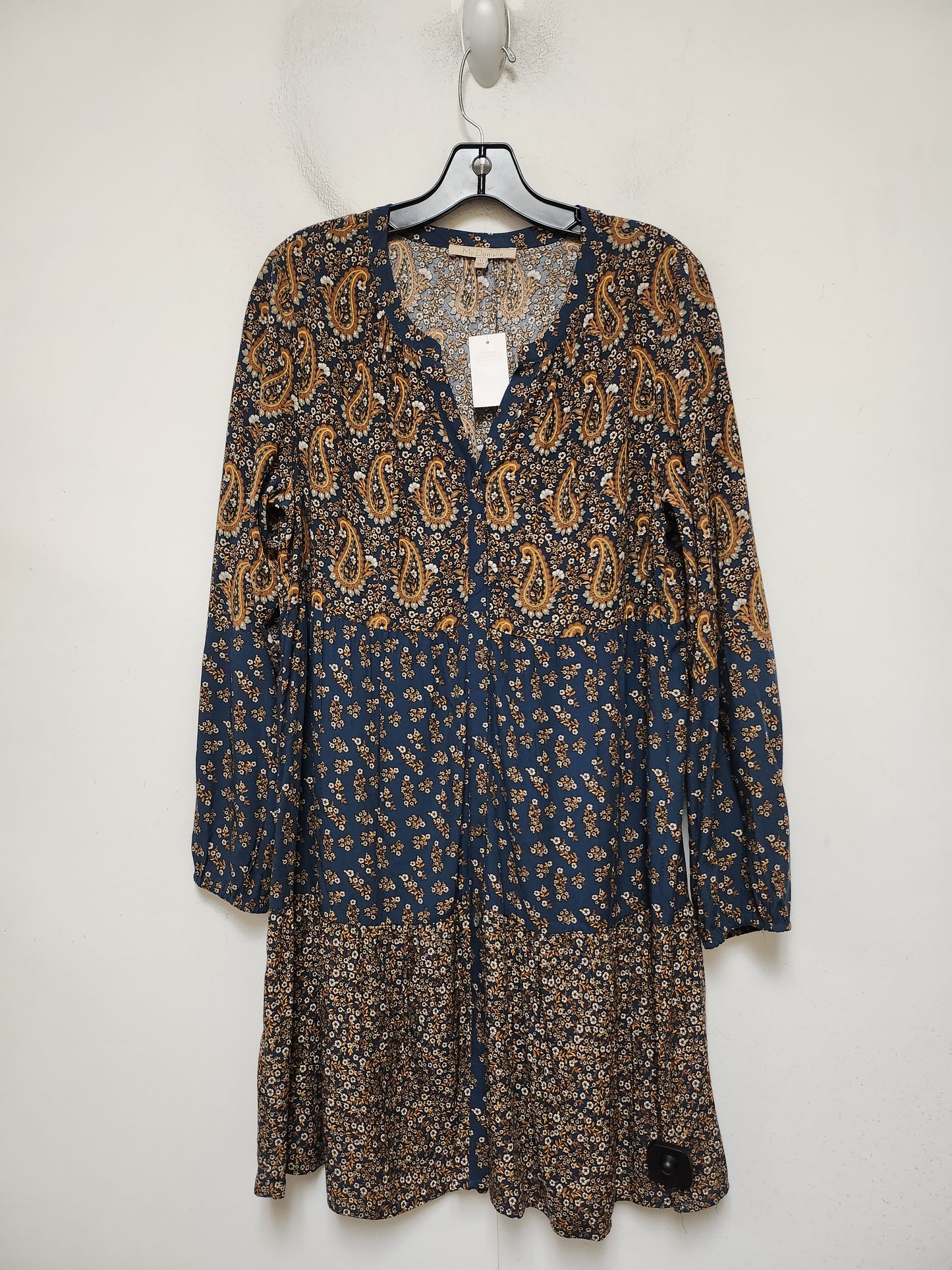 Dress Casual Short By Clothes Mentor In Paisley Print, Size: M