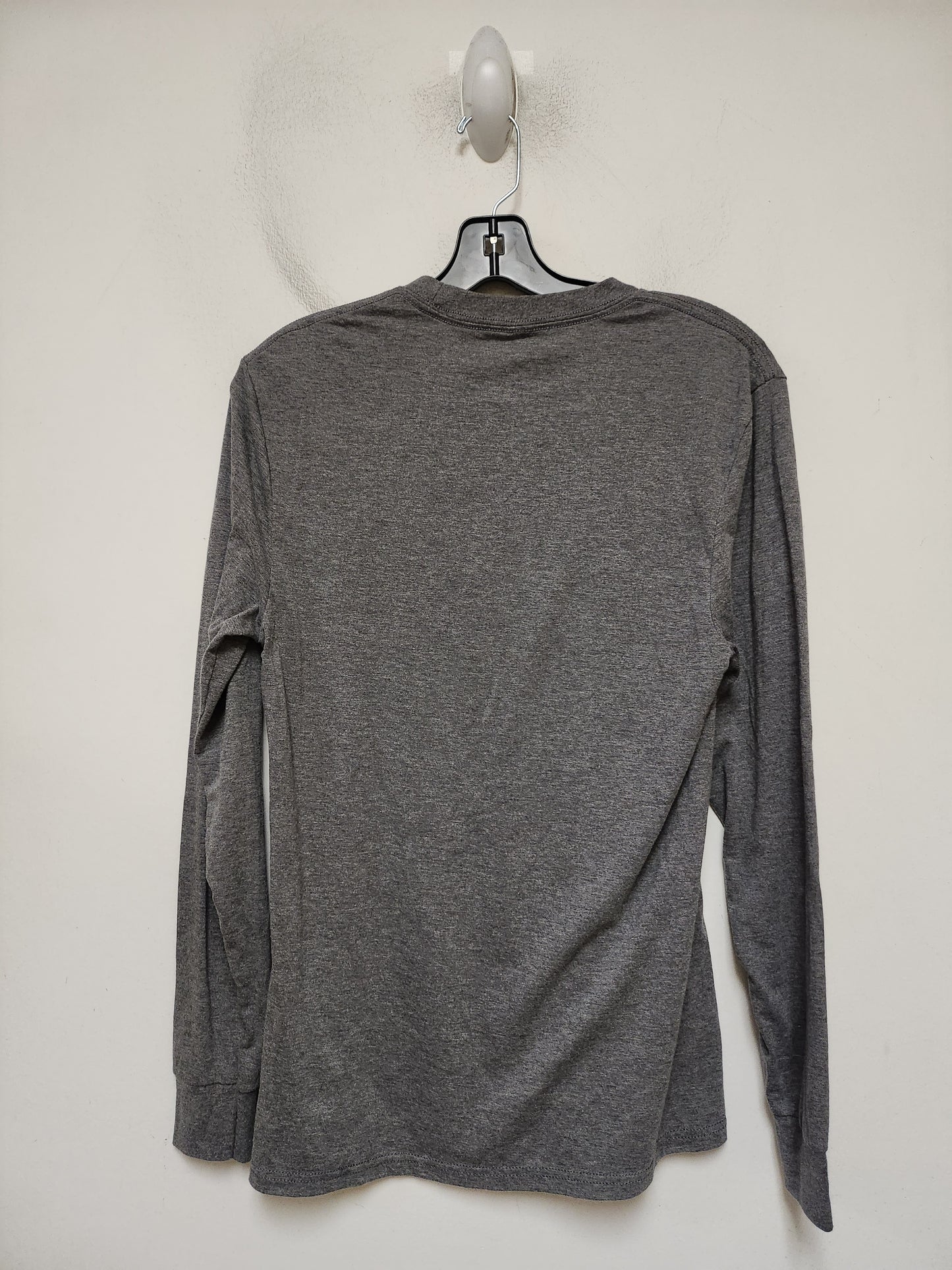 Top Long Sleeve Basic By Clothes Mentor In Grey, Size: S