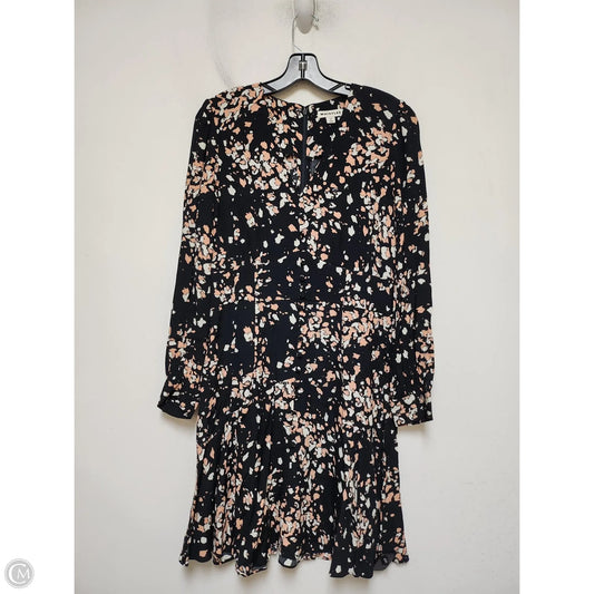 Dress Casual Short By Clothes Mentor In Multi-colored, Size: M