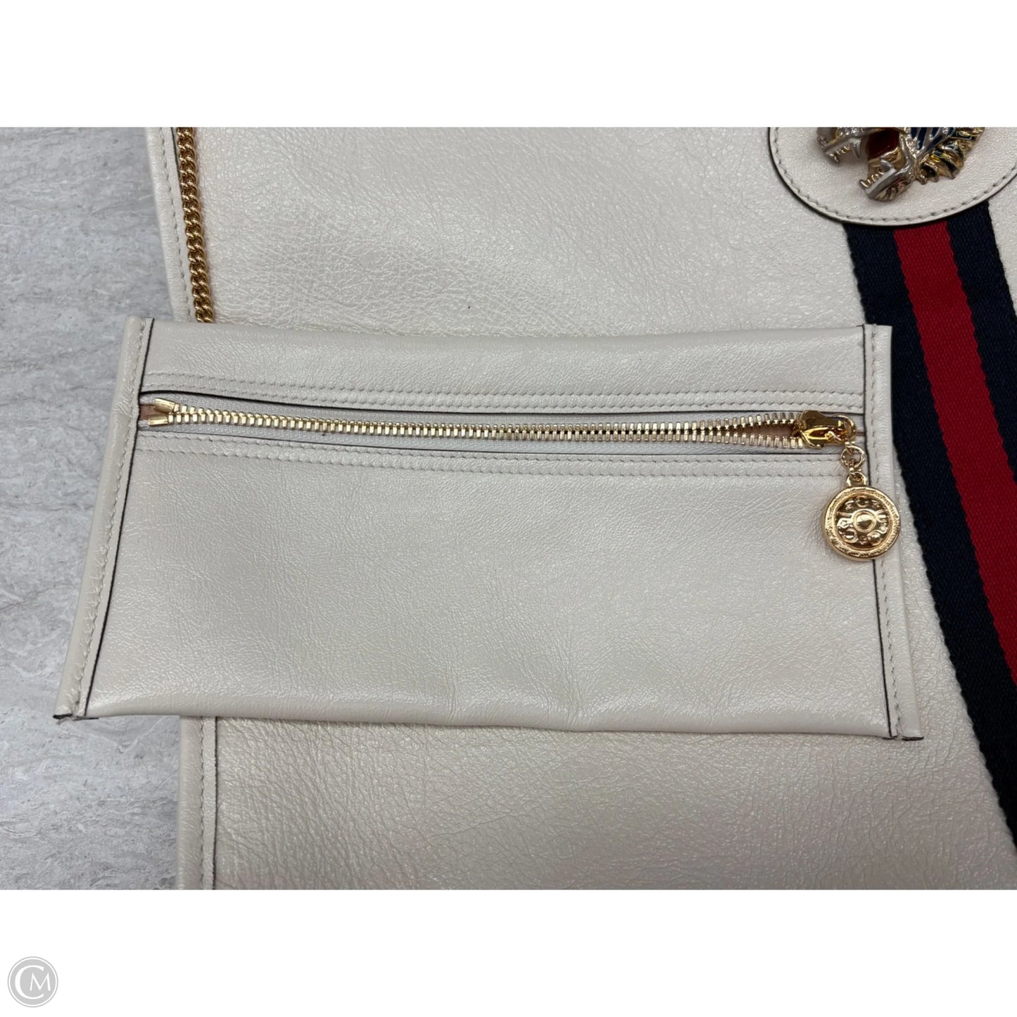 Handbag Luxury Designer By Gucci, Size: Large
