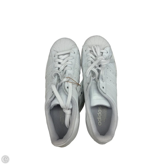 Shoes Sneakers By Adidas In White, Size: 8