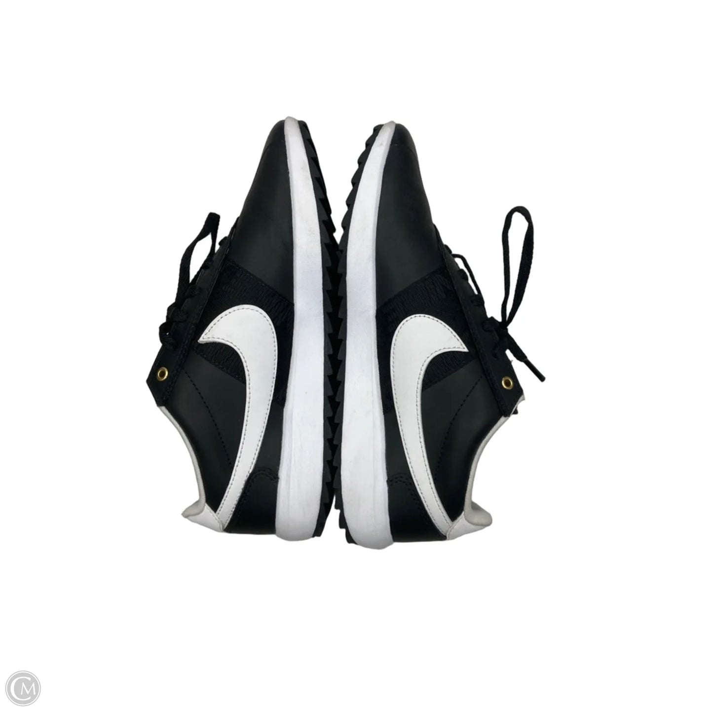 Shoes Sneakers By Nike In Black & White, Size: 6.5