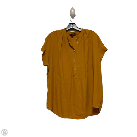Top Short Sleeve By J. Crew In Yellow, Size: Xs