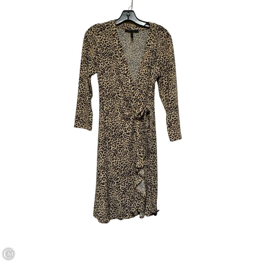 Dress Casual Short By Bcbgmaxazria, Size: M