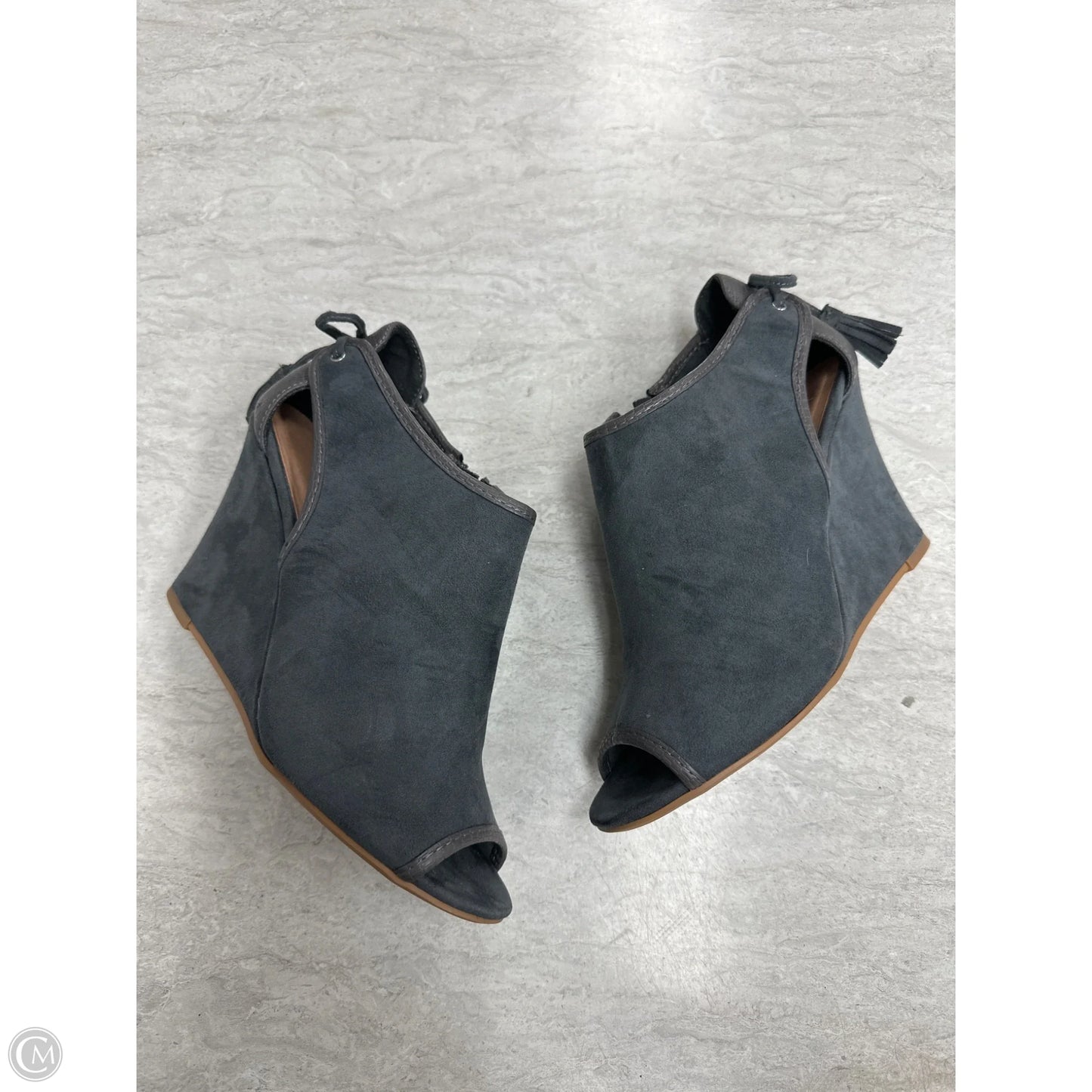 Shoes Heels Wedge By Cl By Chinese Laundry In Grey, Size: 6.5
