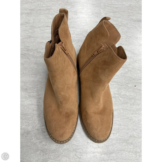 Boots Ankle Flats By Universal Thread In Brown, Size: 7