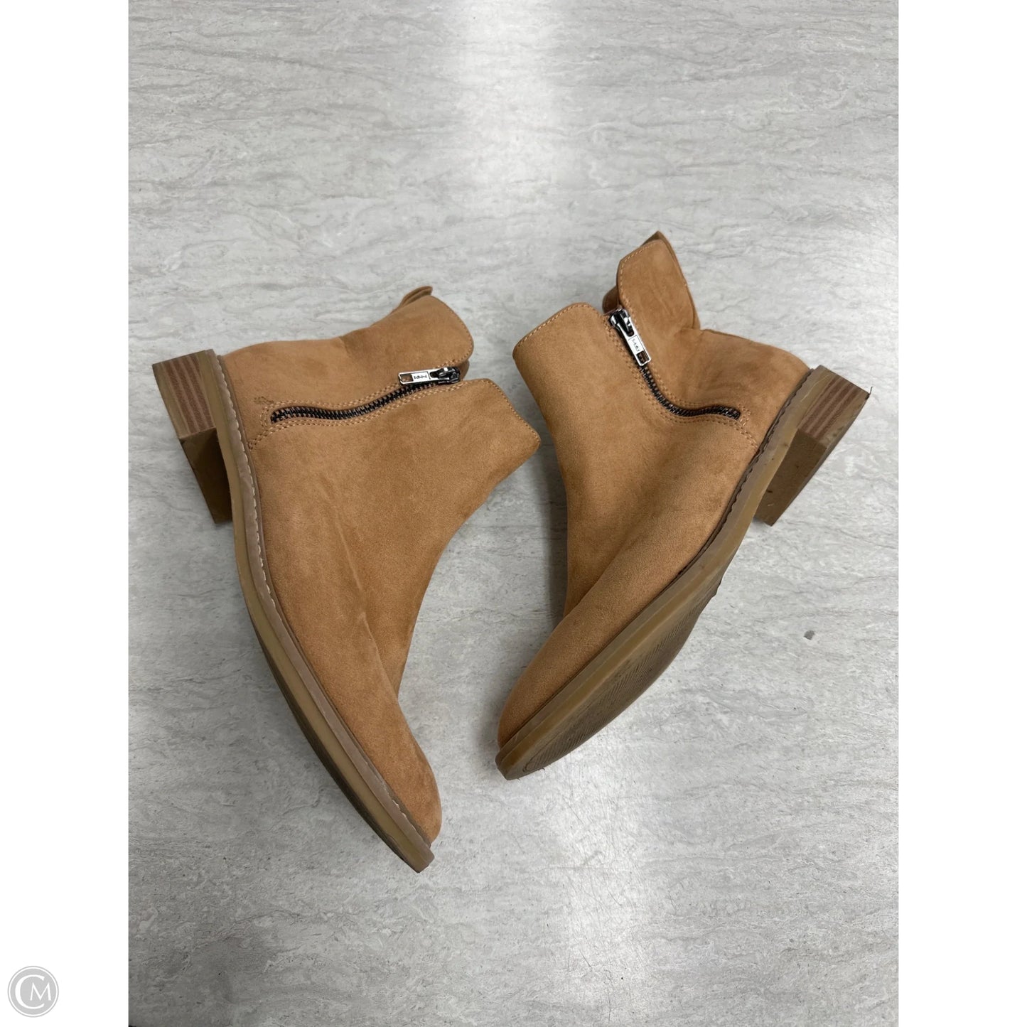 Boots Ankle Flats By Universal Thread In Brown, Size: 7