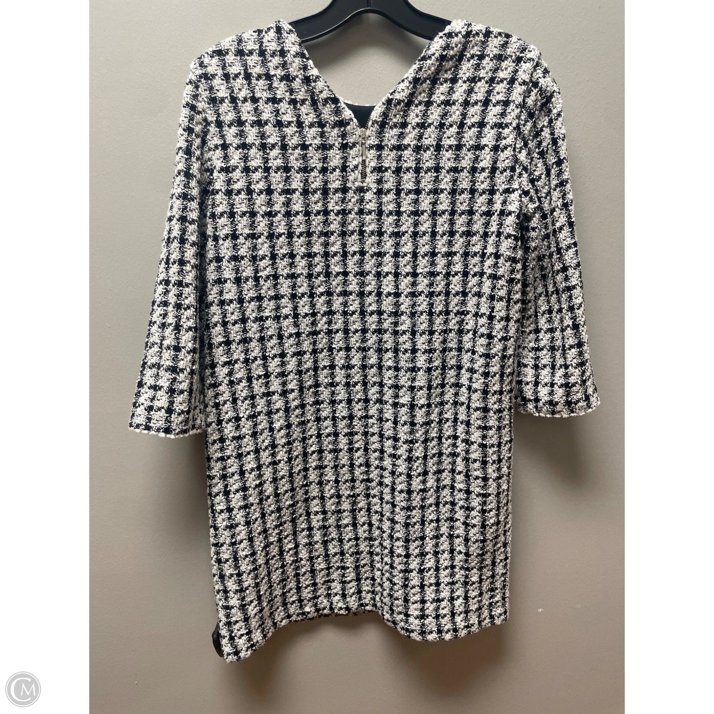 Dress Casual Short By Zara In Black & White, Size: S
