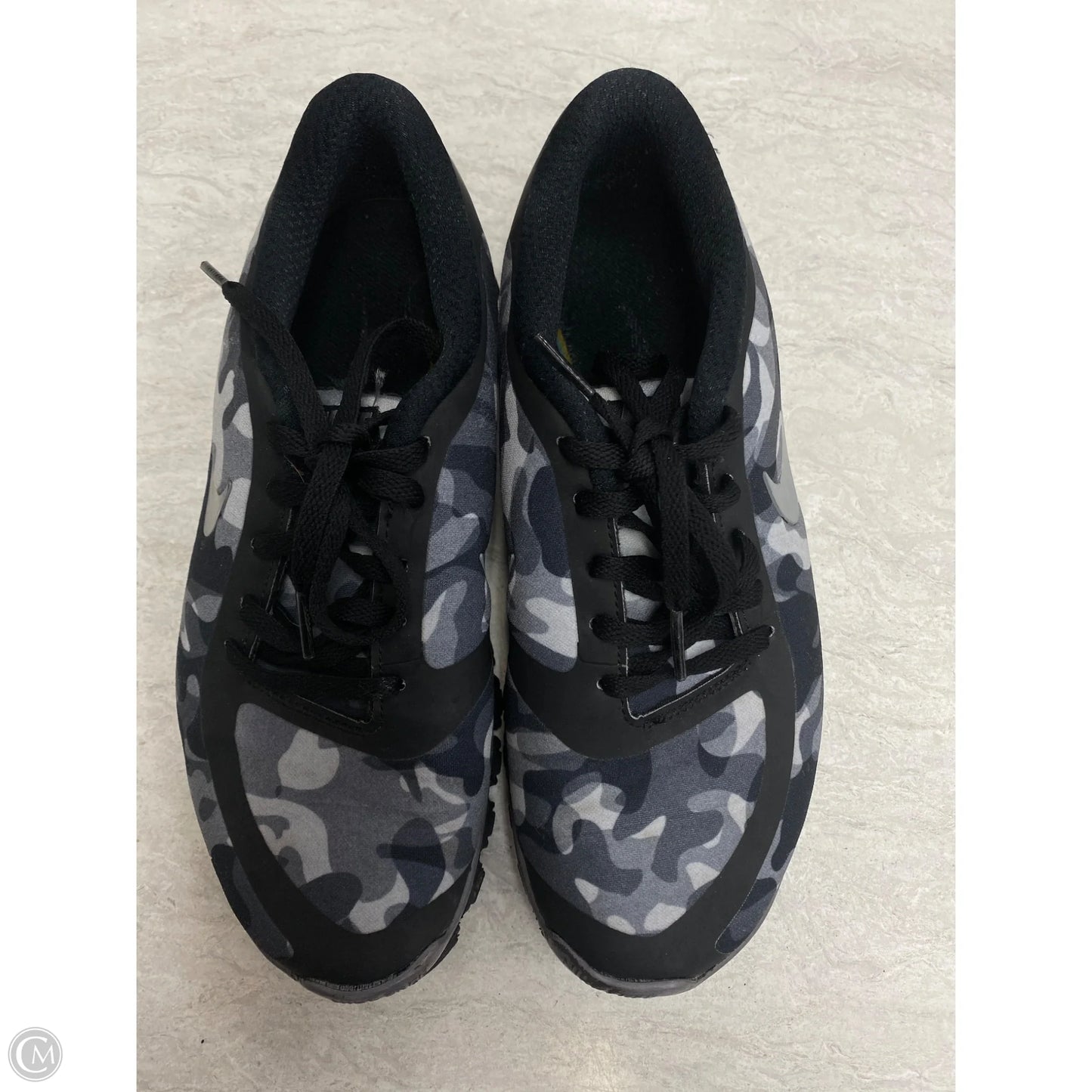 Shoes Athletic By Nike In Camouflage Print, Size: 7.5