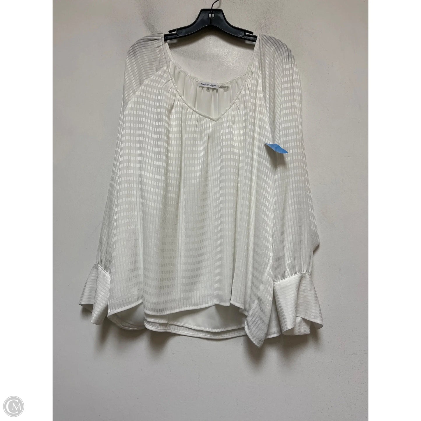 Top Long Sleeve By Calvin Klein In White, Size: 3x