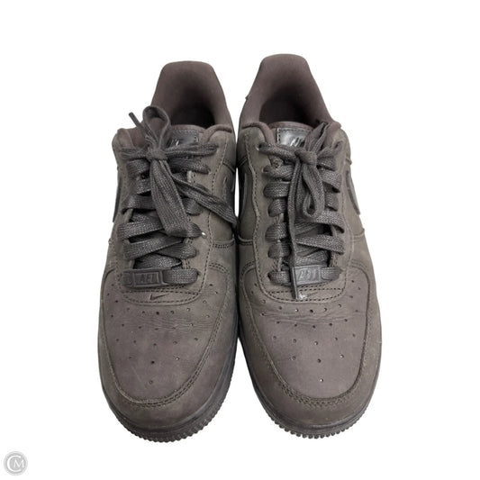 Shoes Sneakers By Nike In Brown, Size: 8