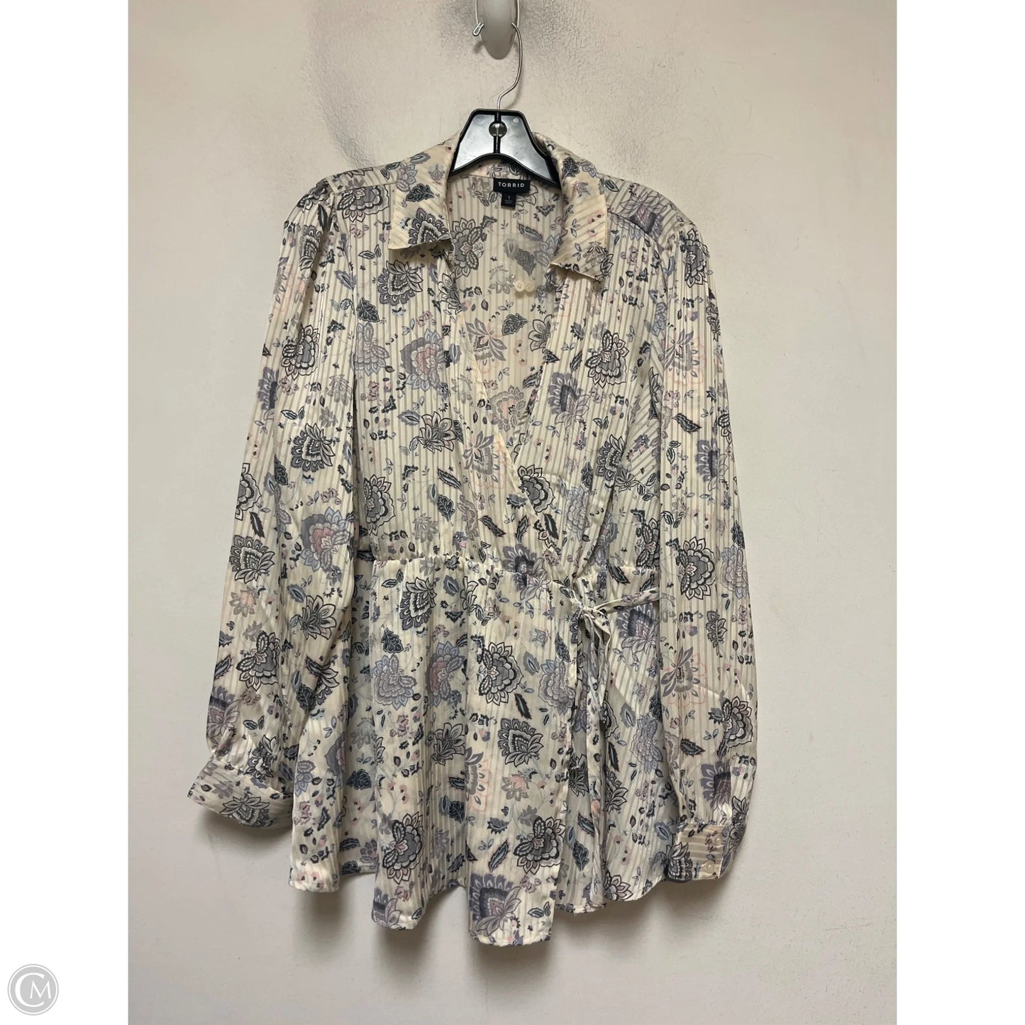 Top Long Sleeve By Torrid In Floral Print, Size: 1x