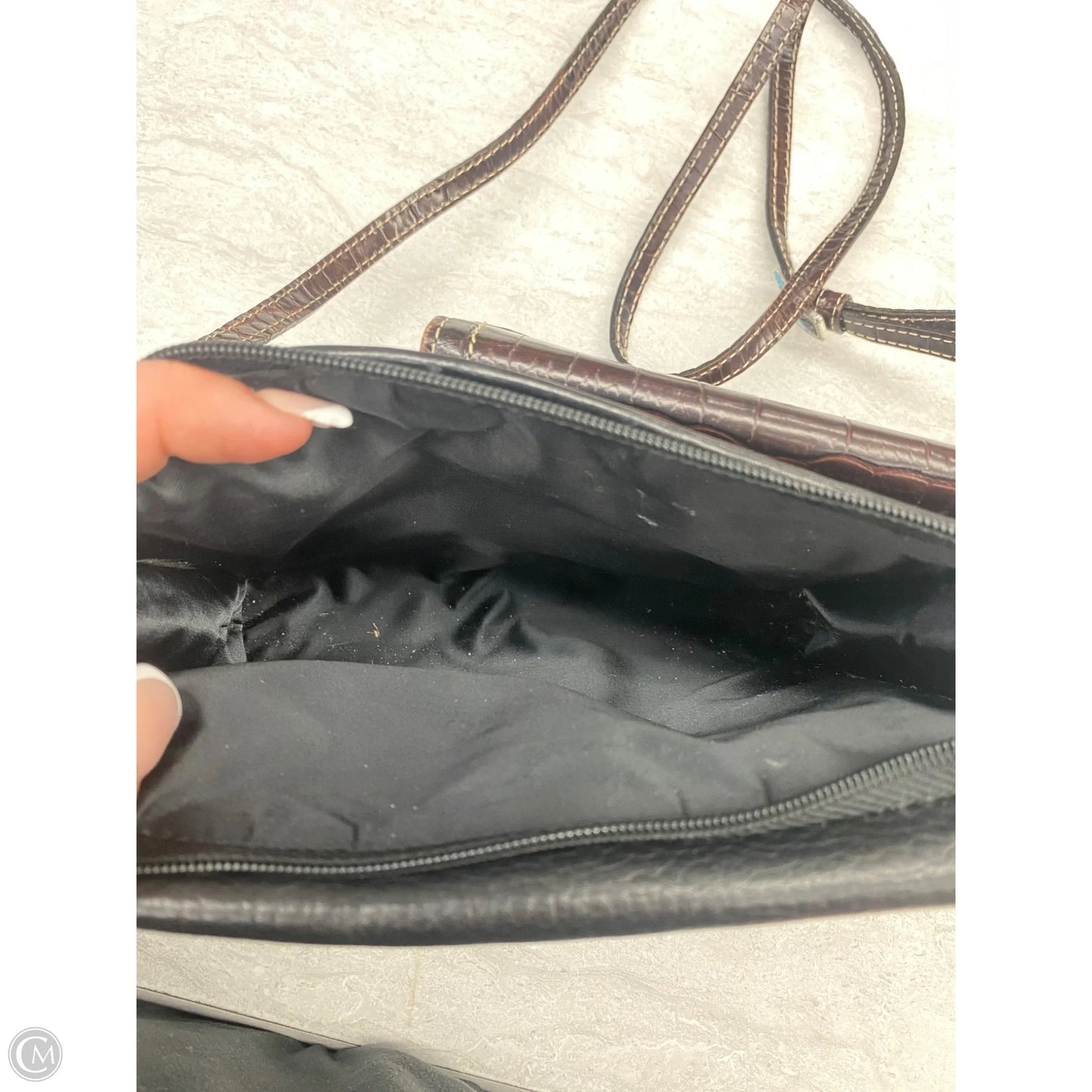 Crossbody By Clothes Mentor, Size: Small