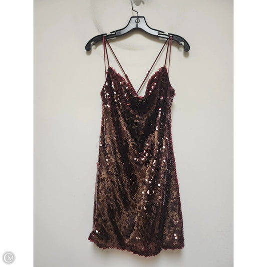 Dress Casual Short By Astr In Red, Size: L