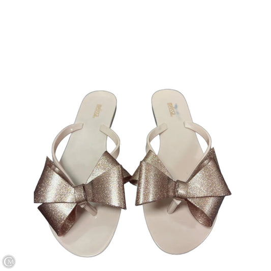 Sandals Flats By Clothes Mentor In Rose Gold, Size: 7