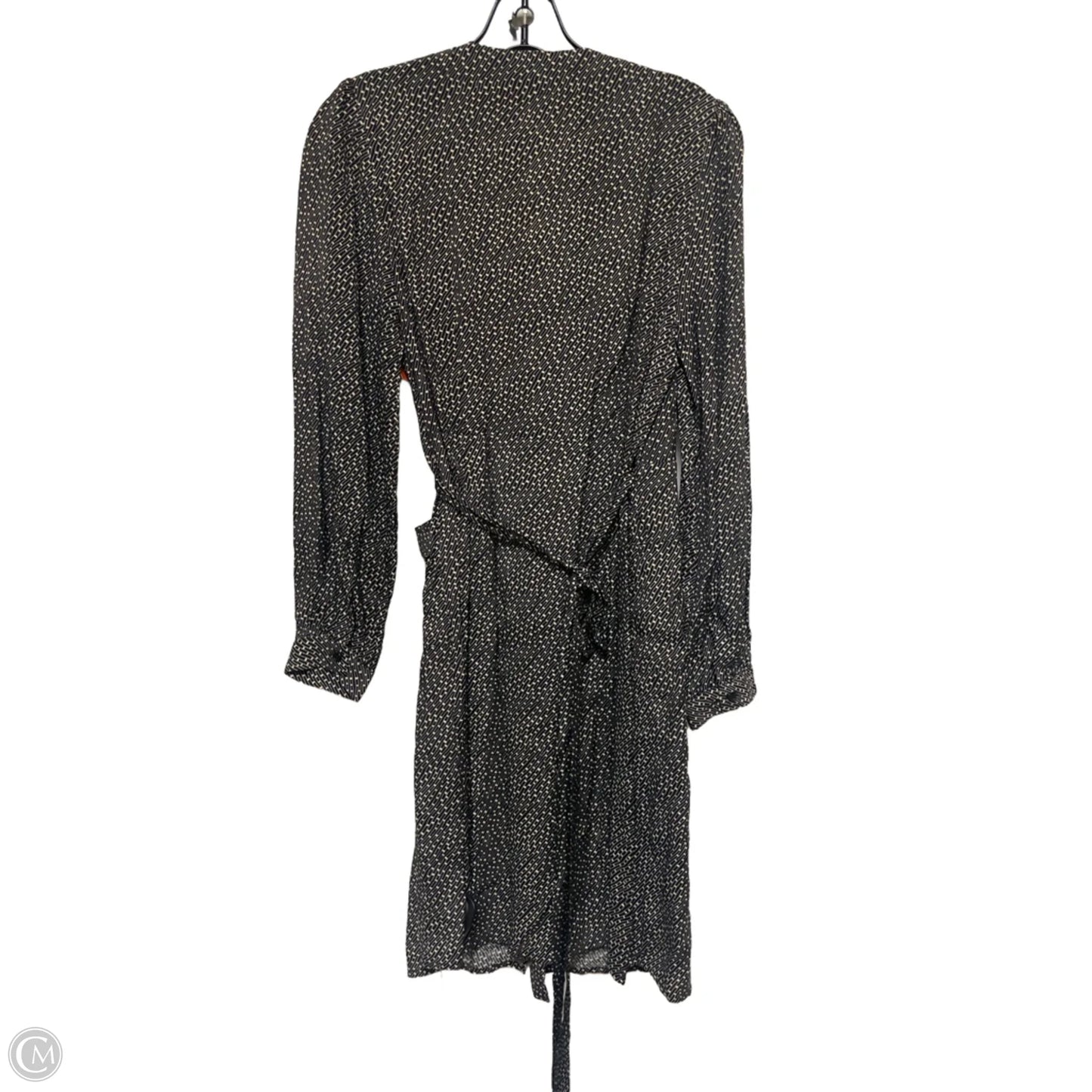 Dress Casual Short By Clothes Mentor In Black & Cream, Size: S