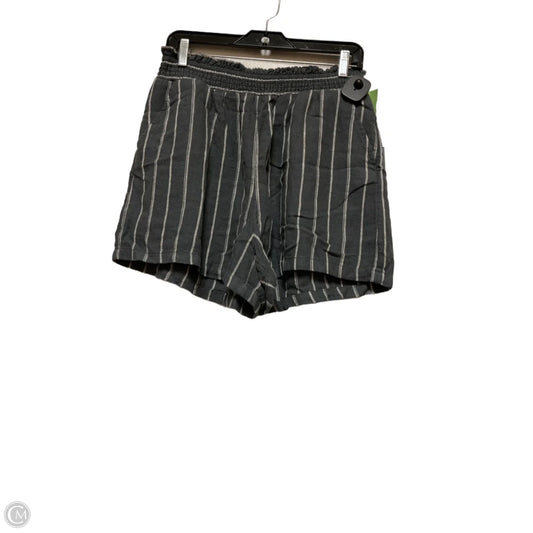 Shorts By Universal Thread In Striped Pattern, Size: M