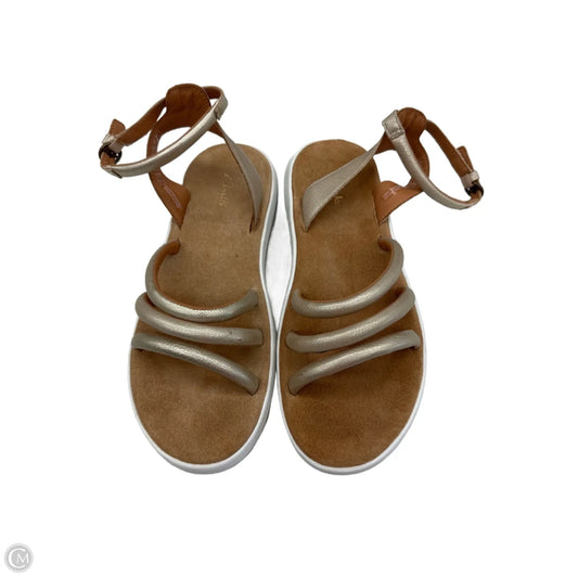 Sandals Flats By Clarks In Gold, Size: 6.5