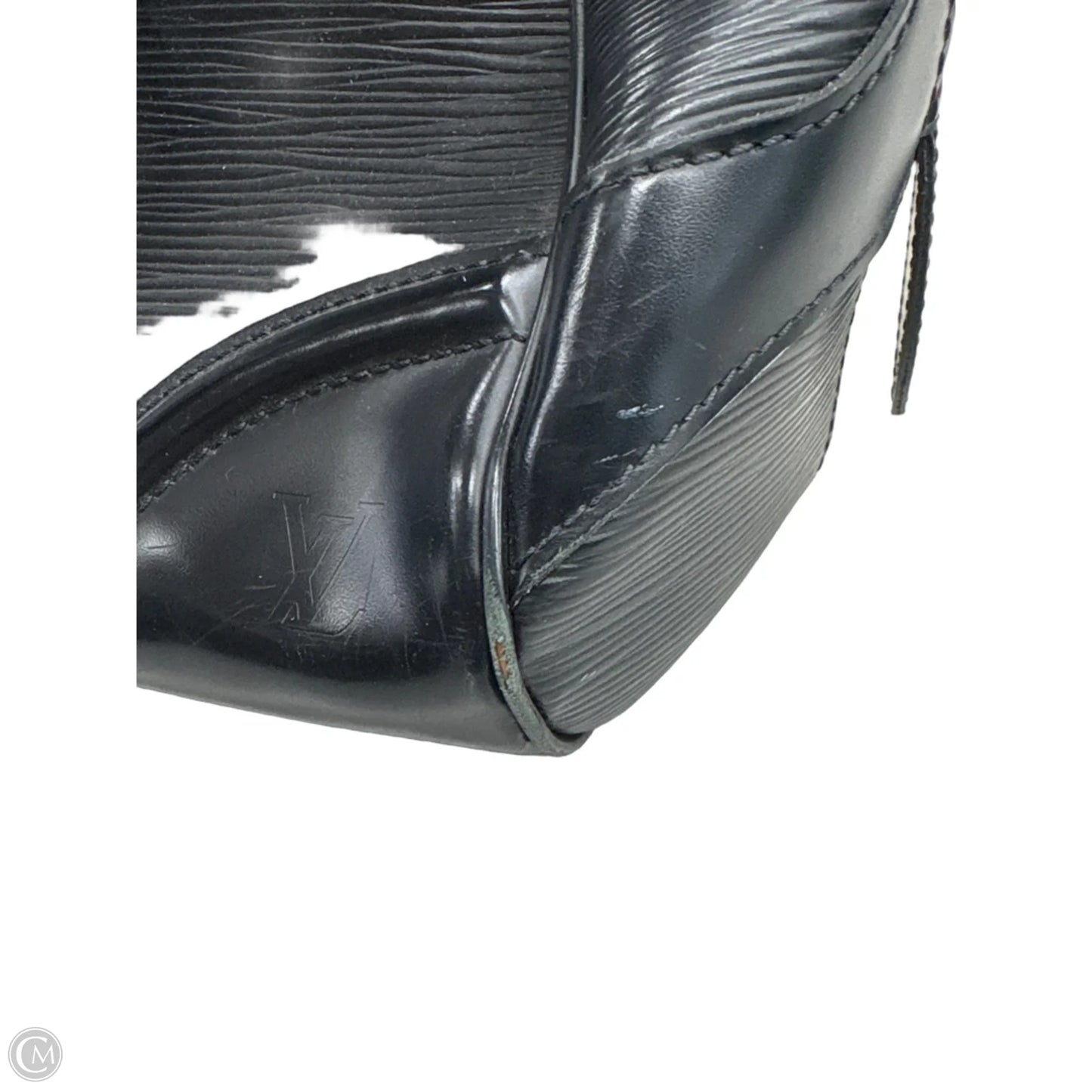 Handbag Luxury Designer By Louis Vuitton, Size: Medium