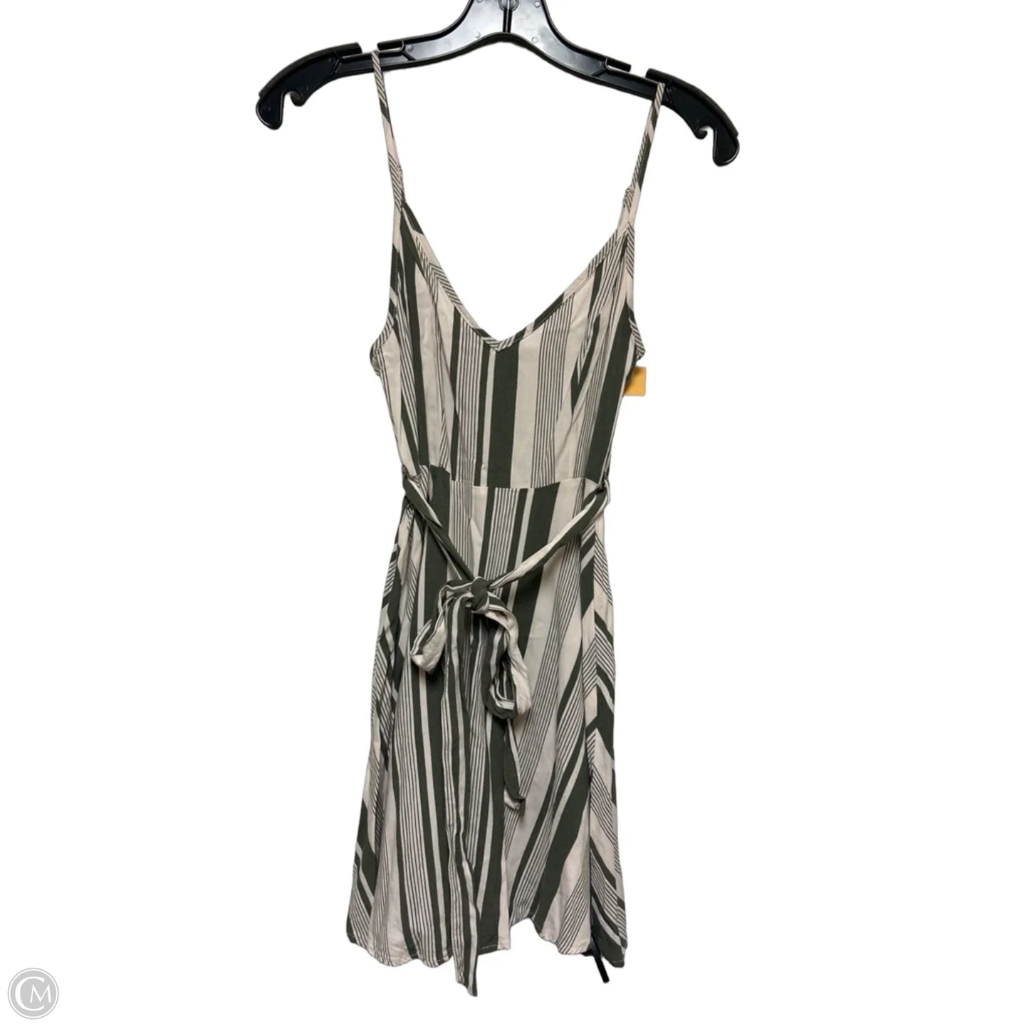 Dress Casual Short By Forever 21 In Striped Pattern, Size: S
