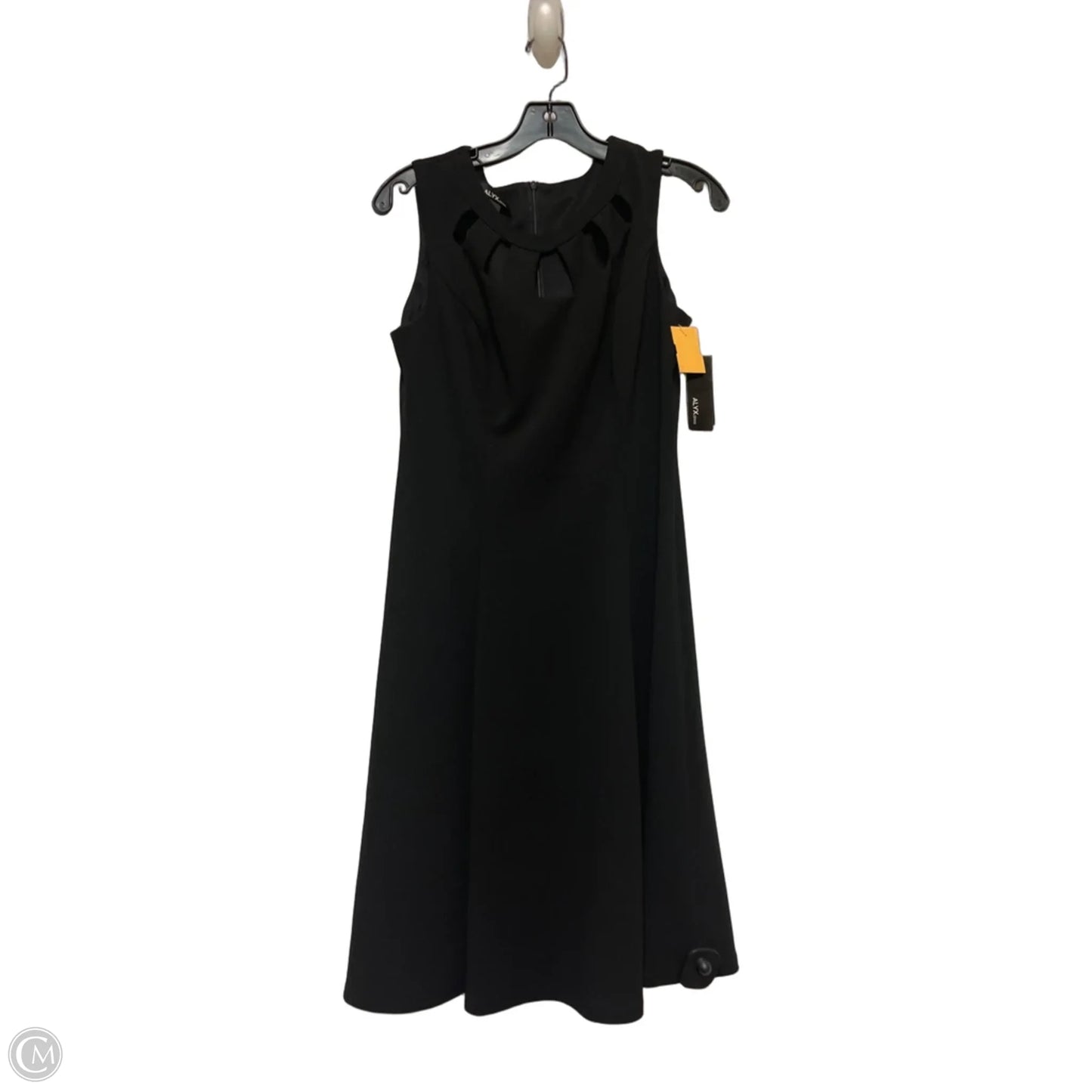 Dress Casual Short By Alyx In Black, Size: M