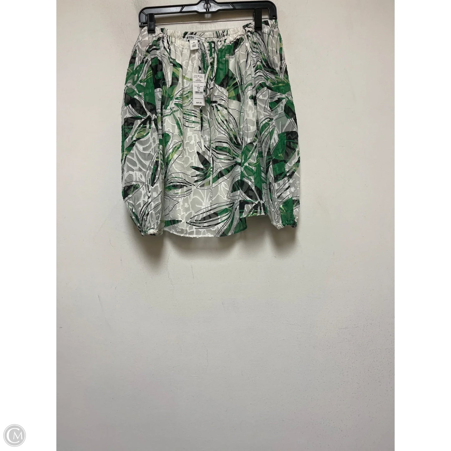 Top Long Sleeve By White House Black Market In Tropical Print, Size: Xs