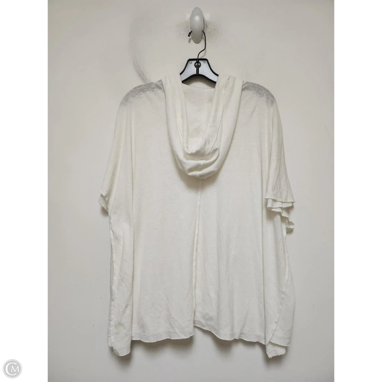 Top Short Sleeve By Cato In White, Size: S