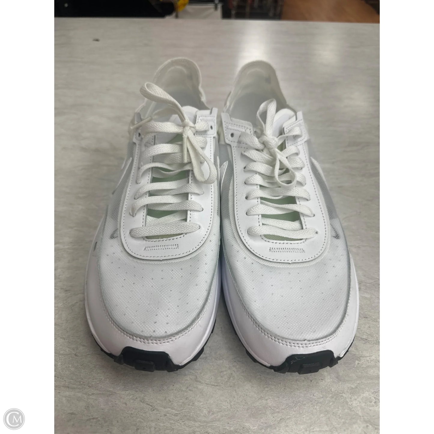 Shoes Sneakers By Nike In White, Size: 12