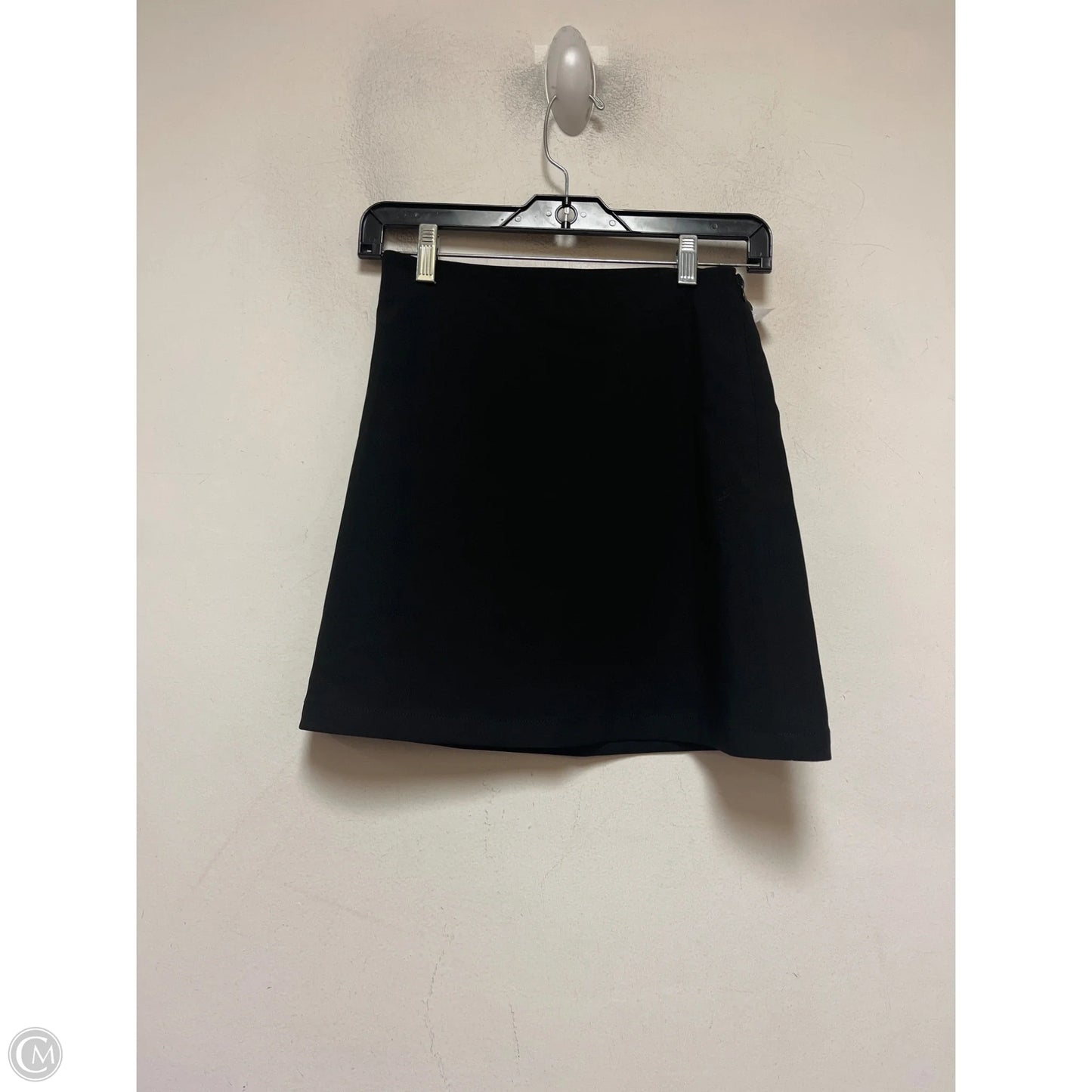 Skirt Mini & Short By Clothes Mentor In Black, Size: Xs