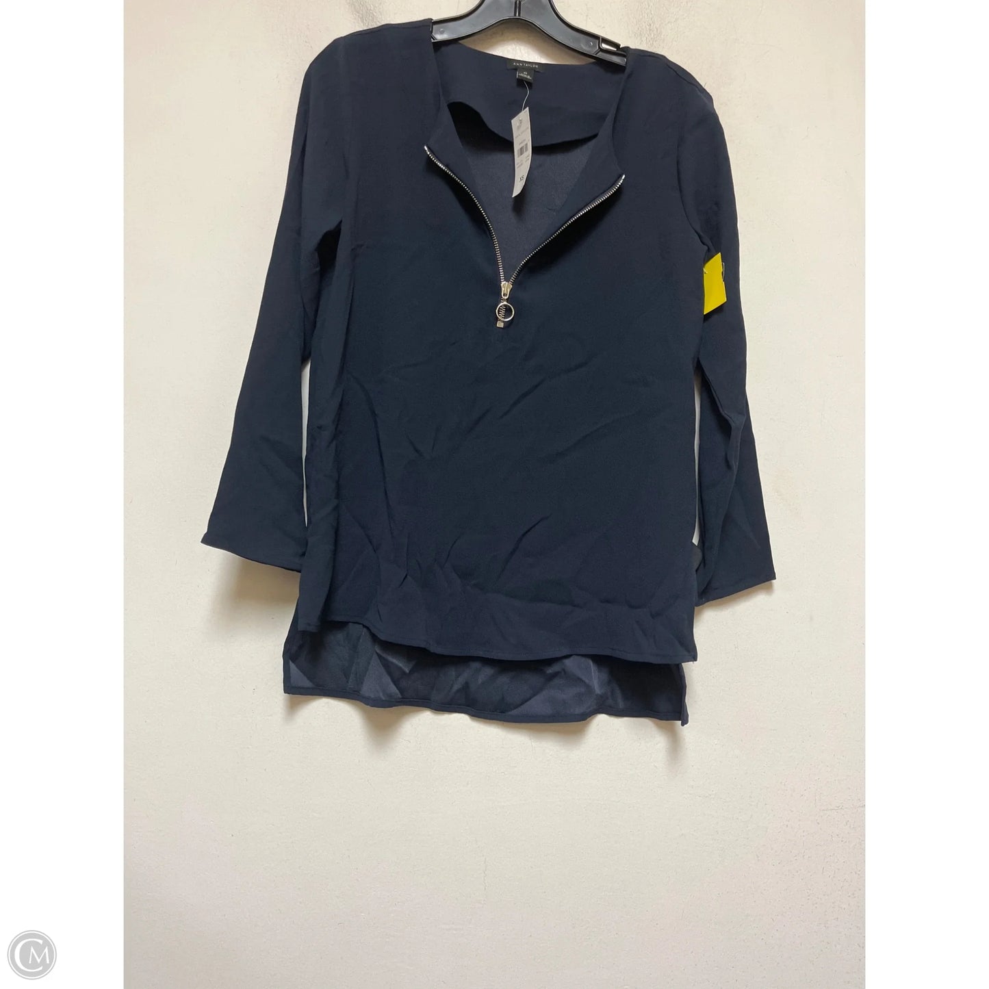 Top Long Sleeve By Ann Taylor In Navy, Size: Xs