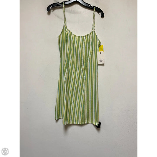 Dress Casual Short By Billabong In Striped Pattern, Size: S
