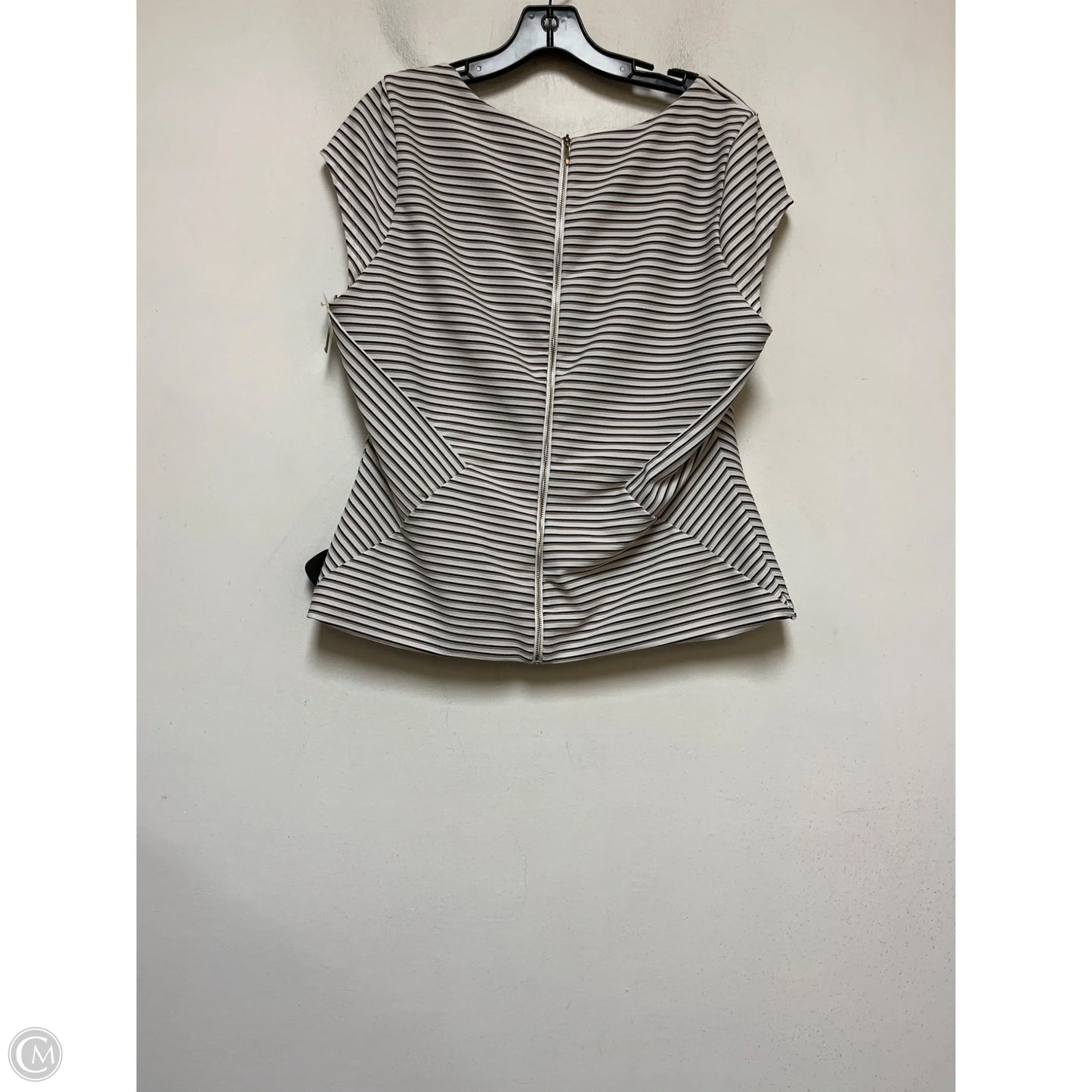 Top Short Sleeve By White House Black Market In Striped Pattern, Size: L