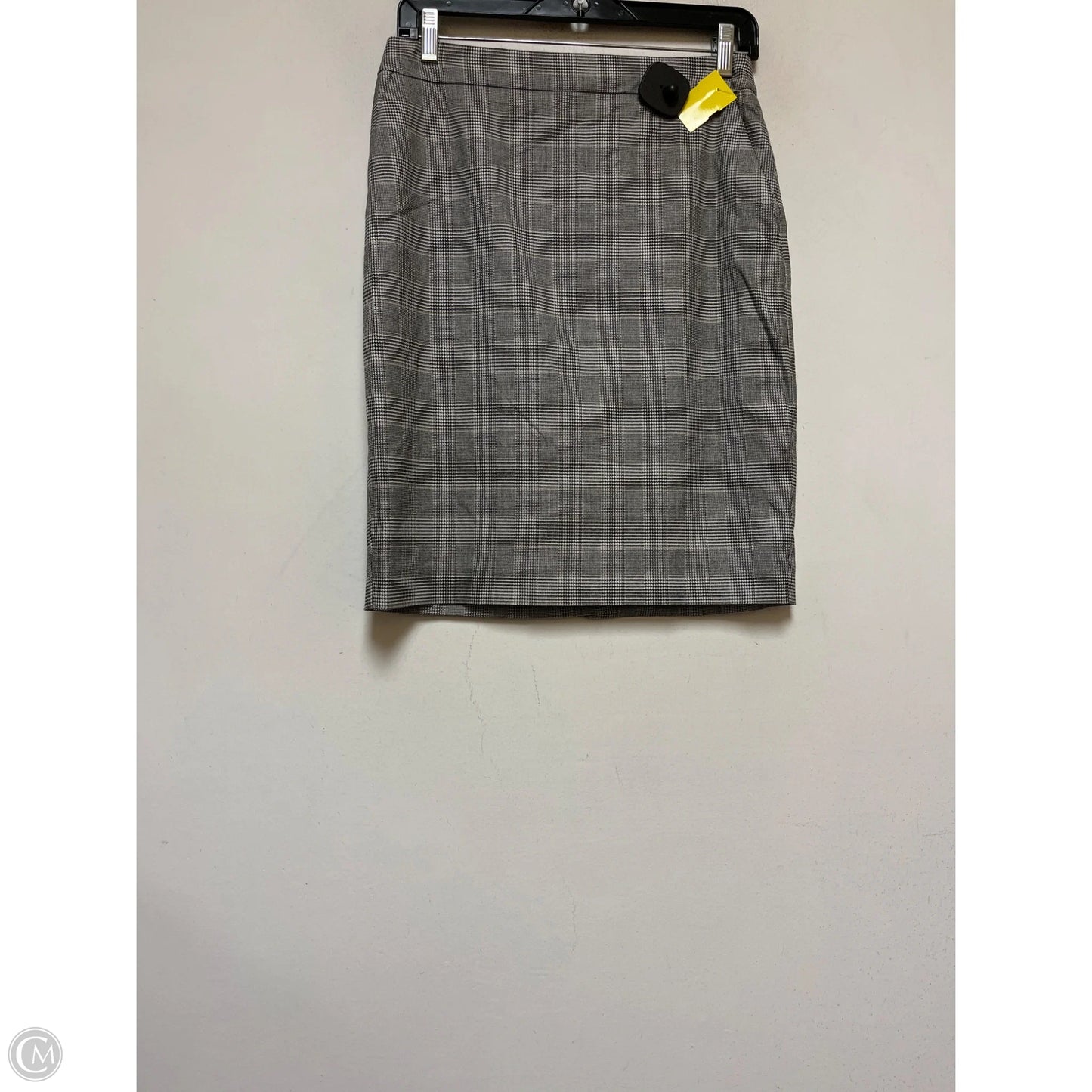 Skirt Mini & Short By White House Black Market In Plaid Pattern, Size: 4
