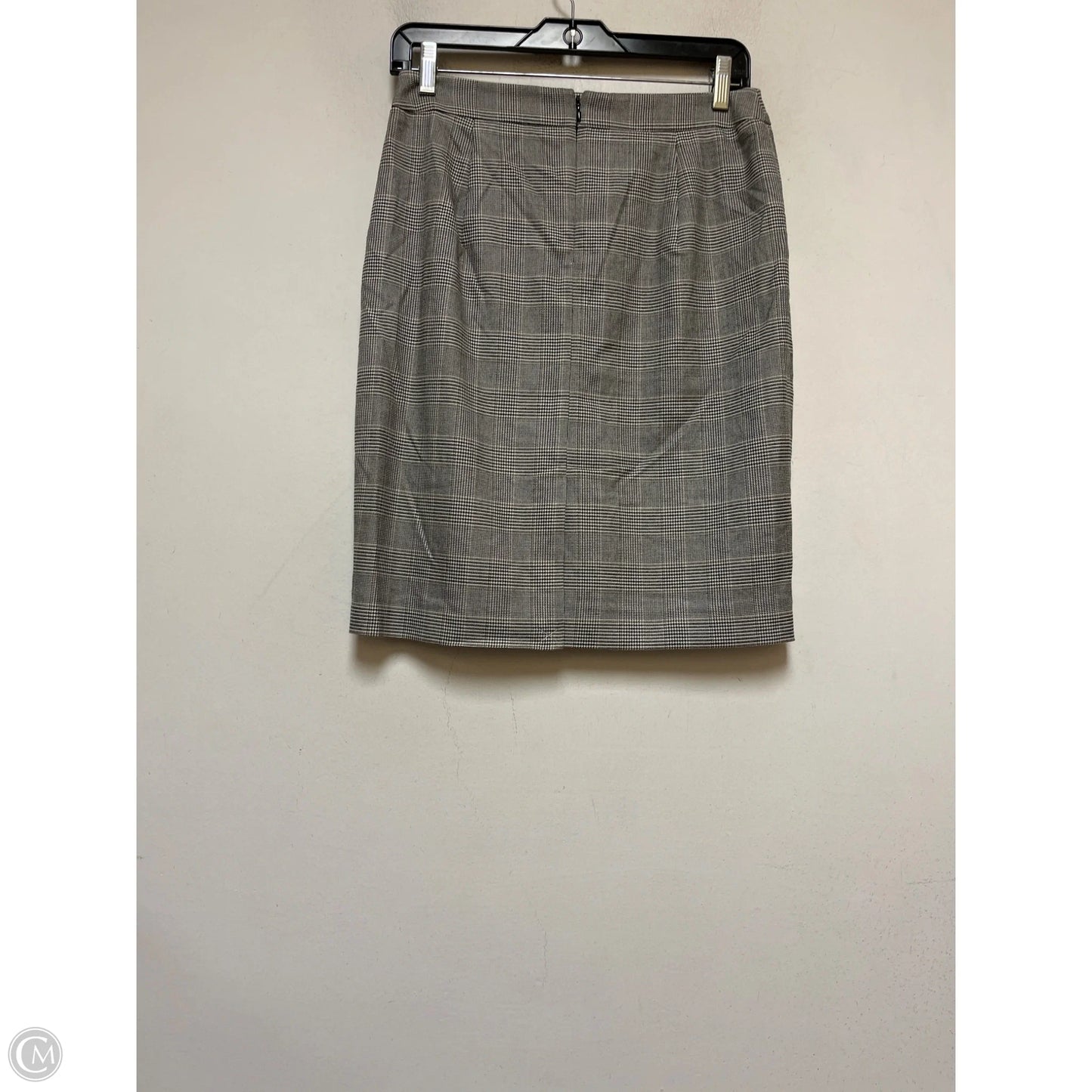 Skirt Mini & Short By White House Black Market In Plaid Pattern, Size: 4