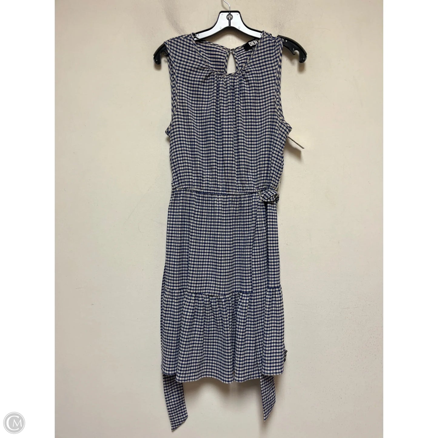 Dress Casual Short By Dkny In Plaid Pattern, Size: M